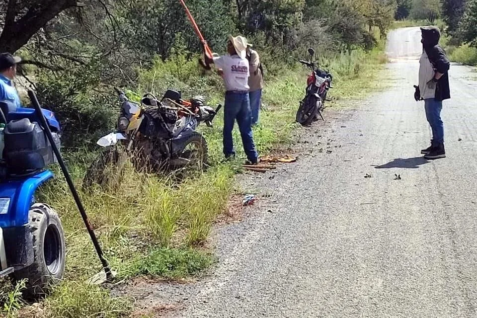 Image - Regios Al Cuadrado La Faena Para Reparar Los Daños De La Tormenta Alberto La Ha Realizado La Comunidad En Lugar Del Gobierno De Samuel García.