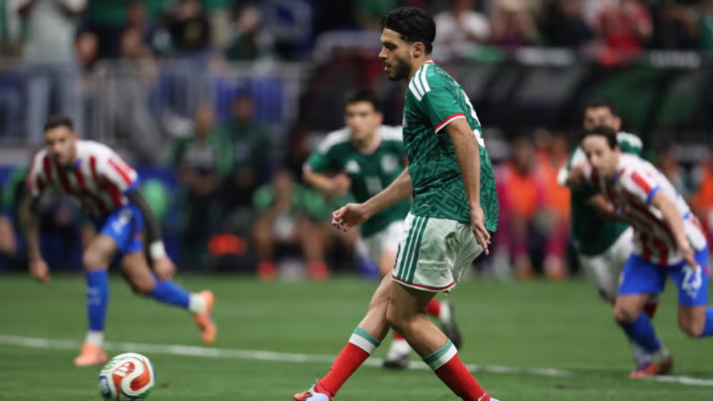 Selección Mexicana Cierra 2025 Con Derrota Ante Paraguay