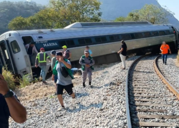 Descarrilamiento-de-tren-oaxaca-sheinbaum-marina - Regios Al Cuadrado