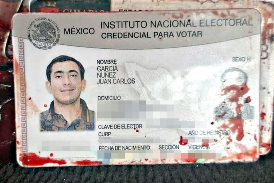 Image - Regios Al Cuadrado Credencial De Elector De Juan Carlos García Núñez, Asesinado a Balazos En La Plaza Arboleda, San Pedro.